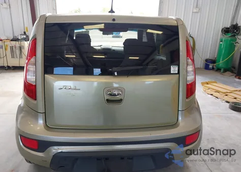 2012 Kia Soul z USA, uszkodzony, nr VIN KNDJT2A52C7446826